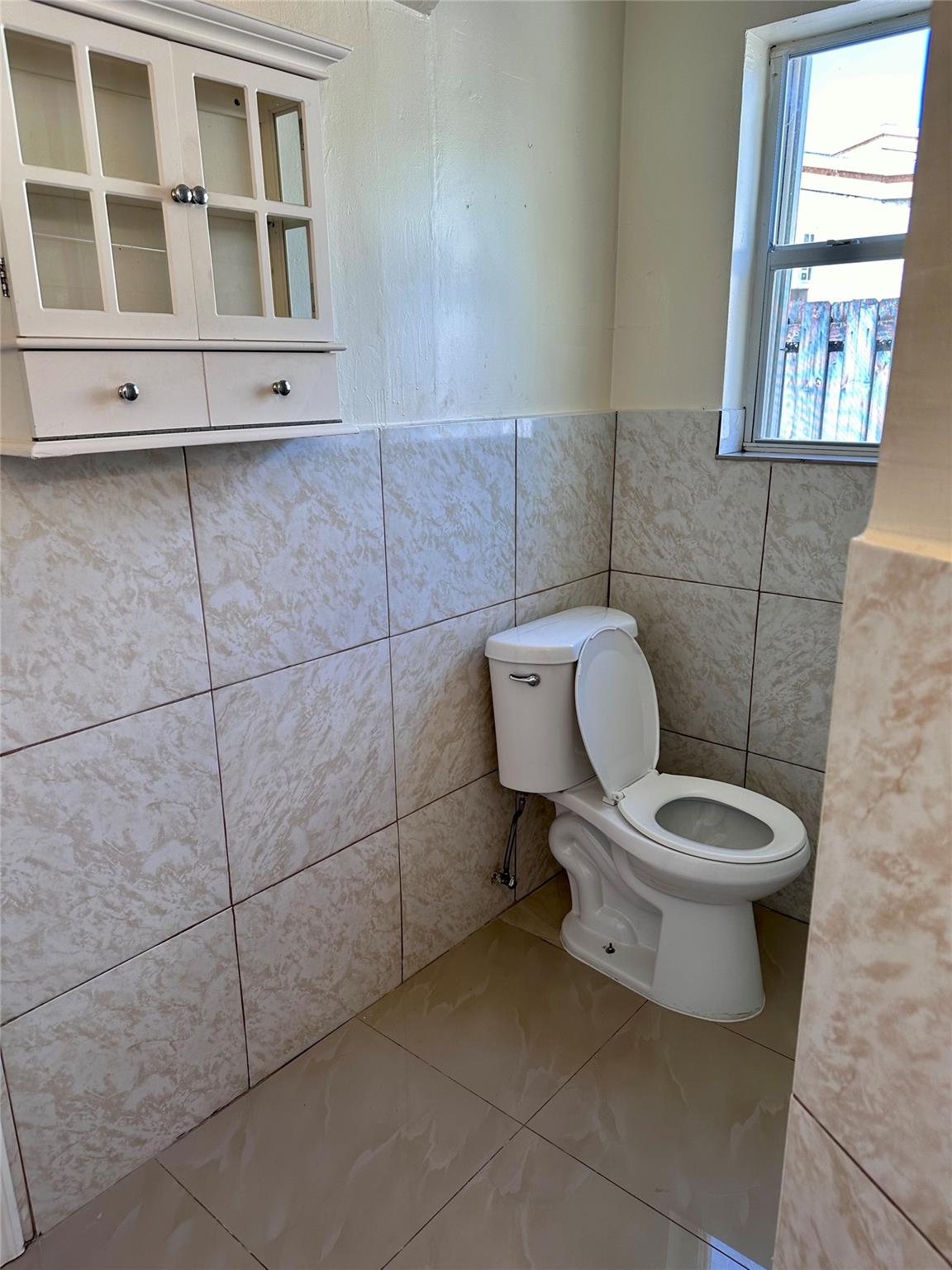 Driftwood Acres 15 45-16 - Residential Lease