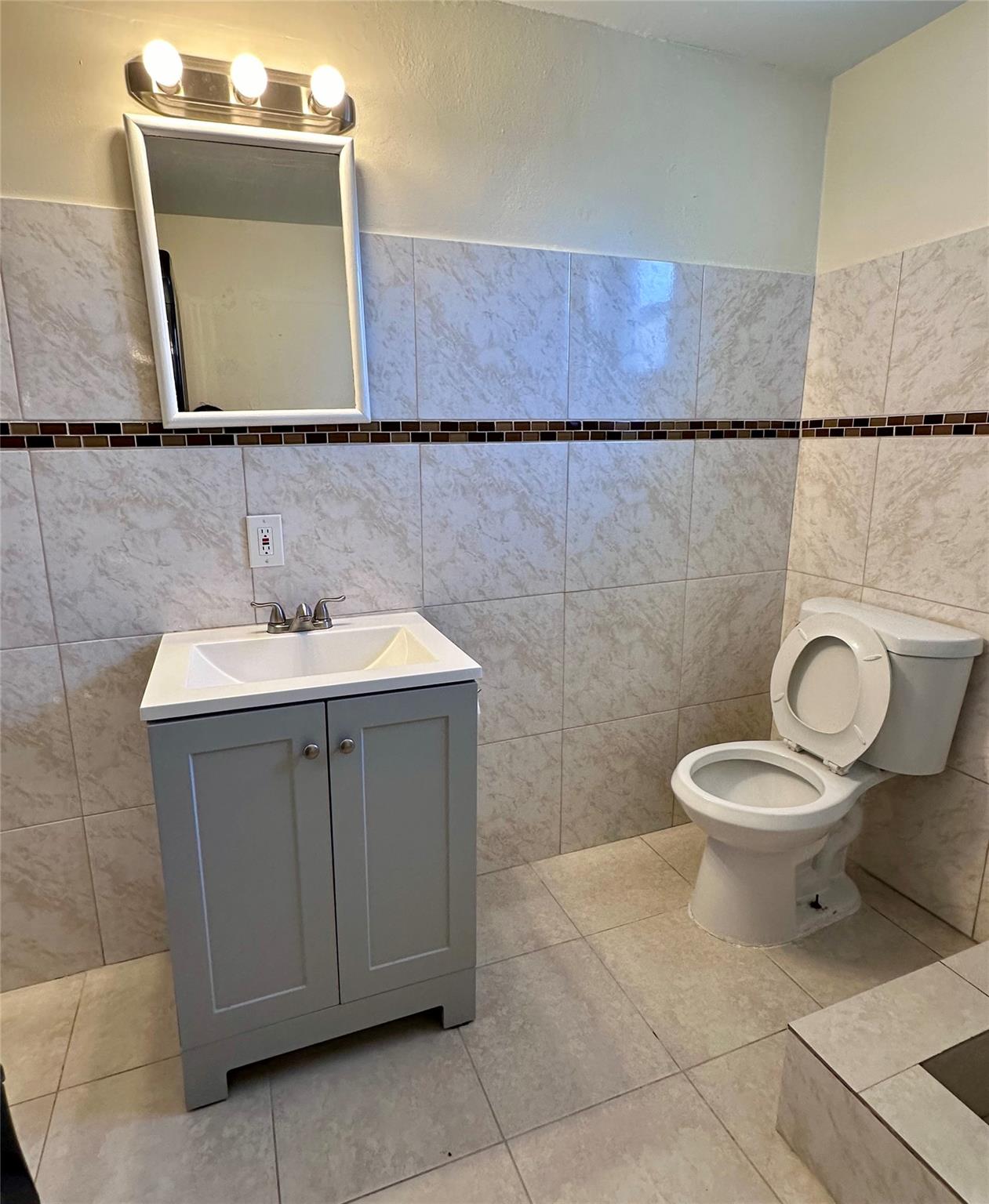 Driftwood Acres 15 45-16 - Residential Lease