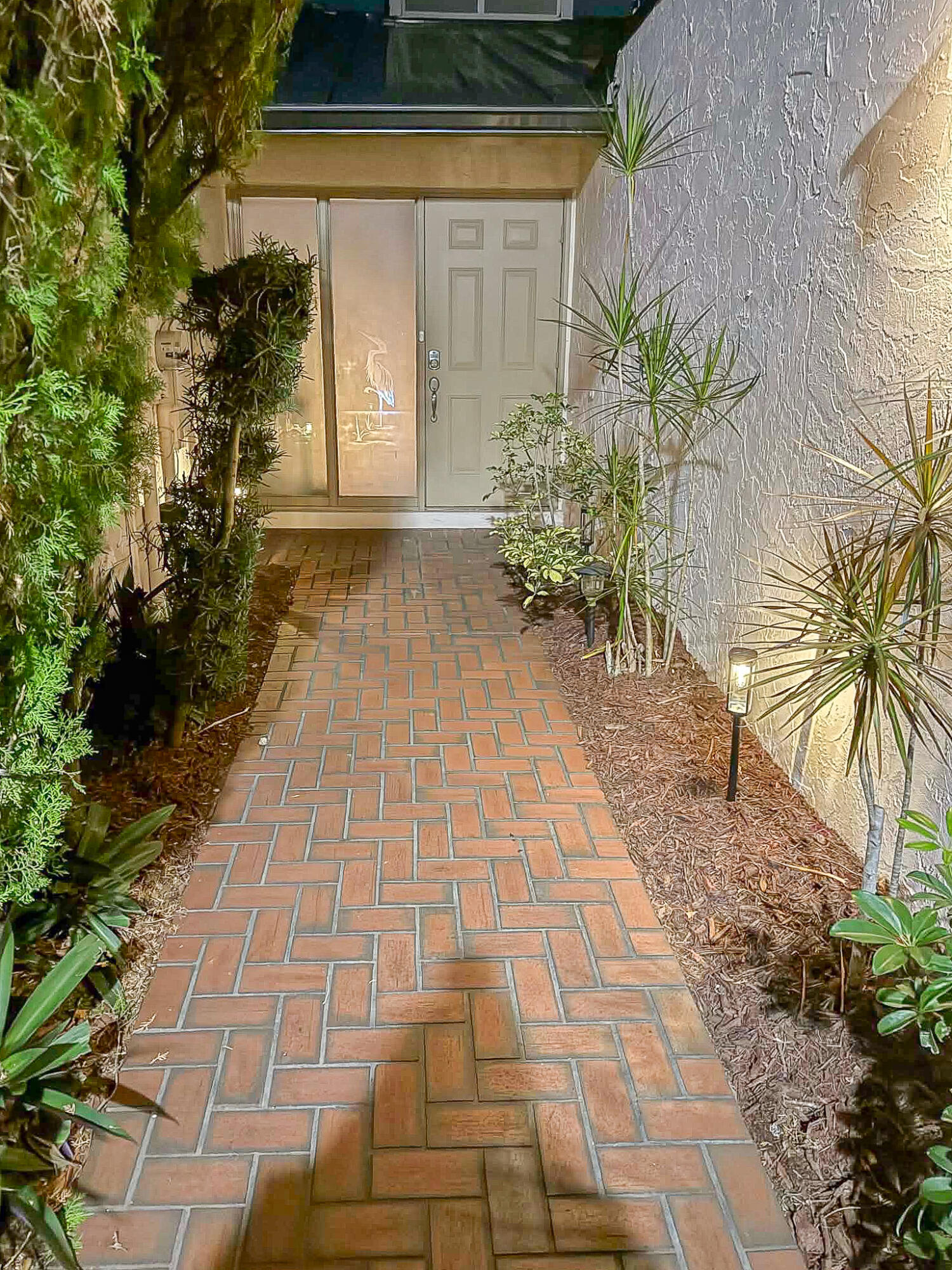 HILLS OF INVERRARY - Residential