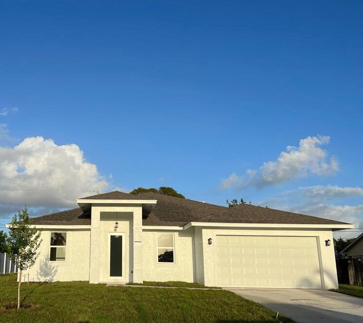 PORT ST LUCIE SECTION 33 - Residential