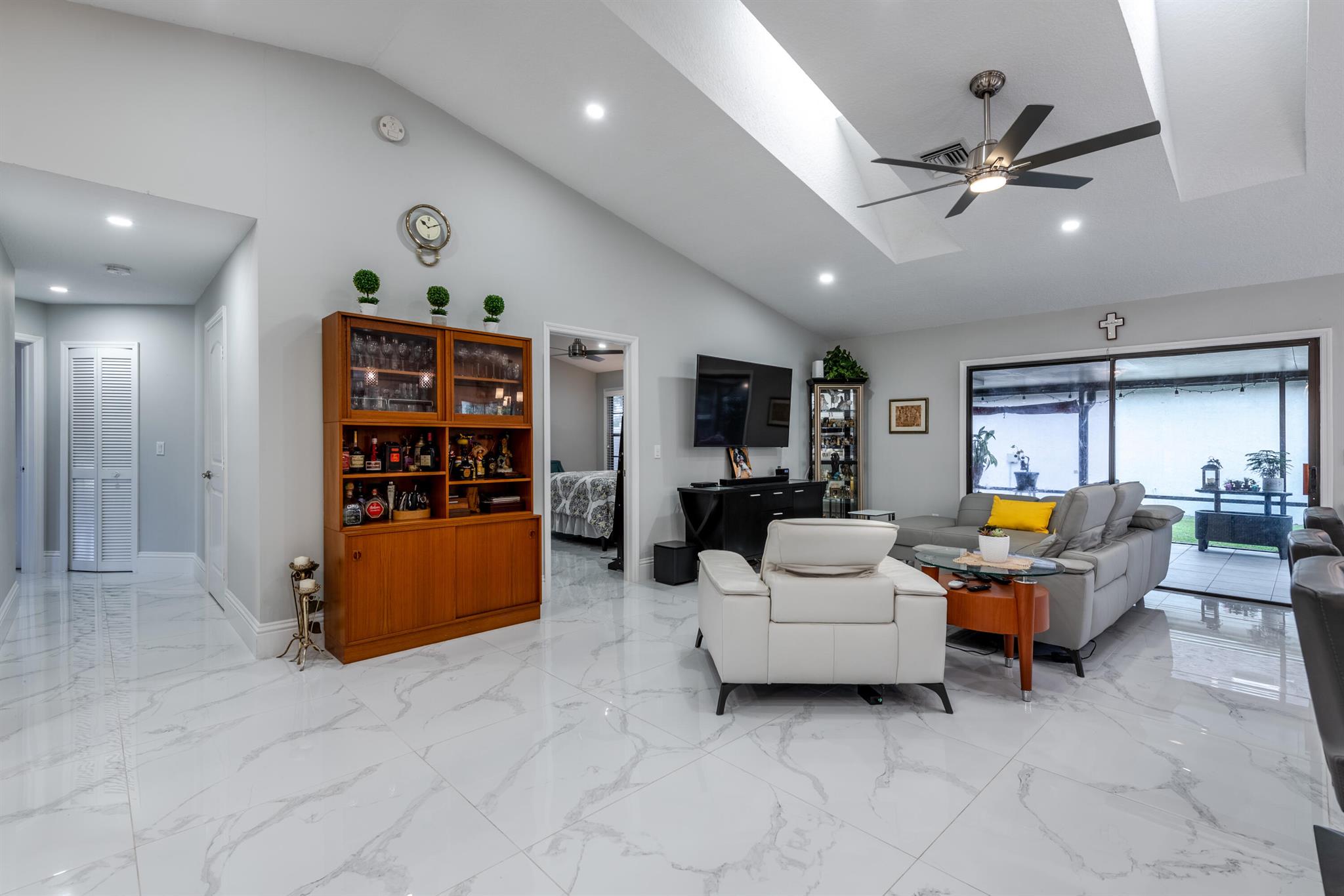 MEADOWLAND COVE 1 OF WELLINGTON - Residential