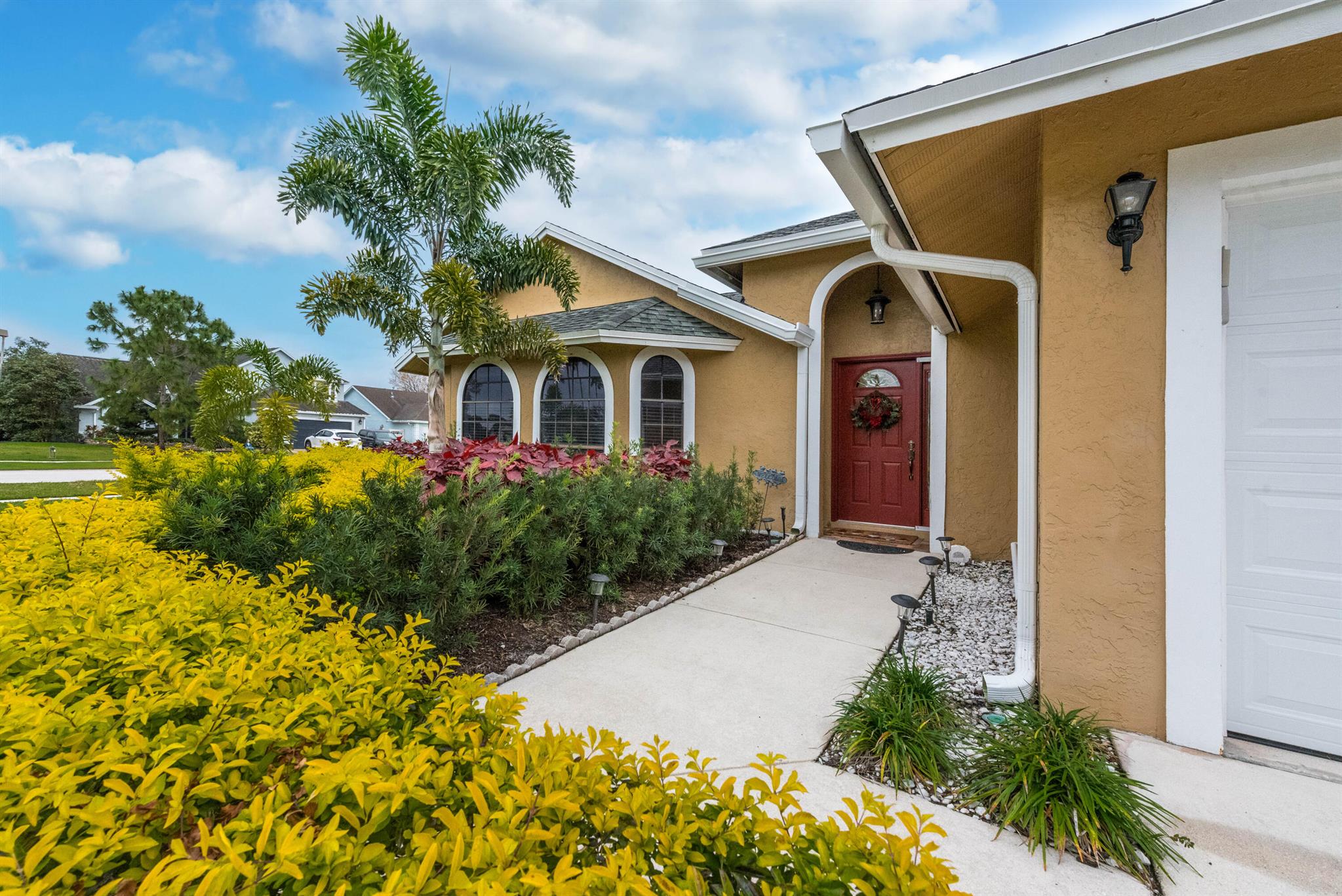 MEADOWLAND COVE 1 OF WELLINGTON - Residential