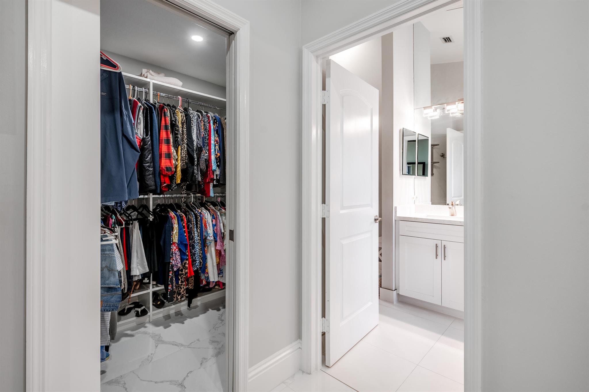 MEADOWLAND COVE 1 OF WELLINGTON - Residential