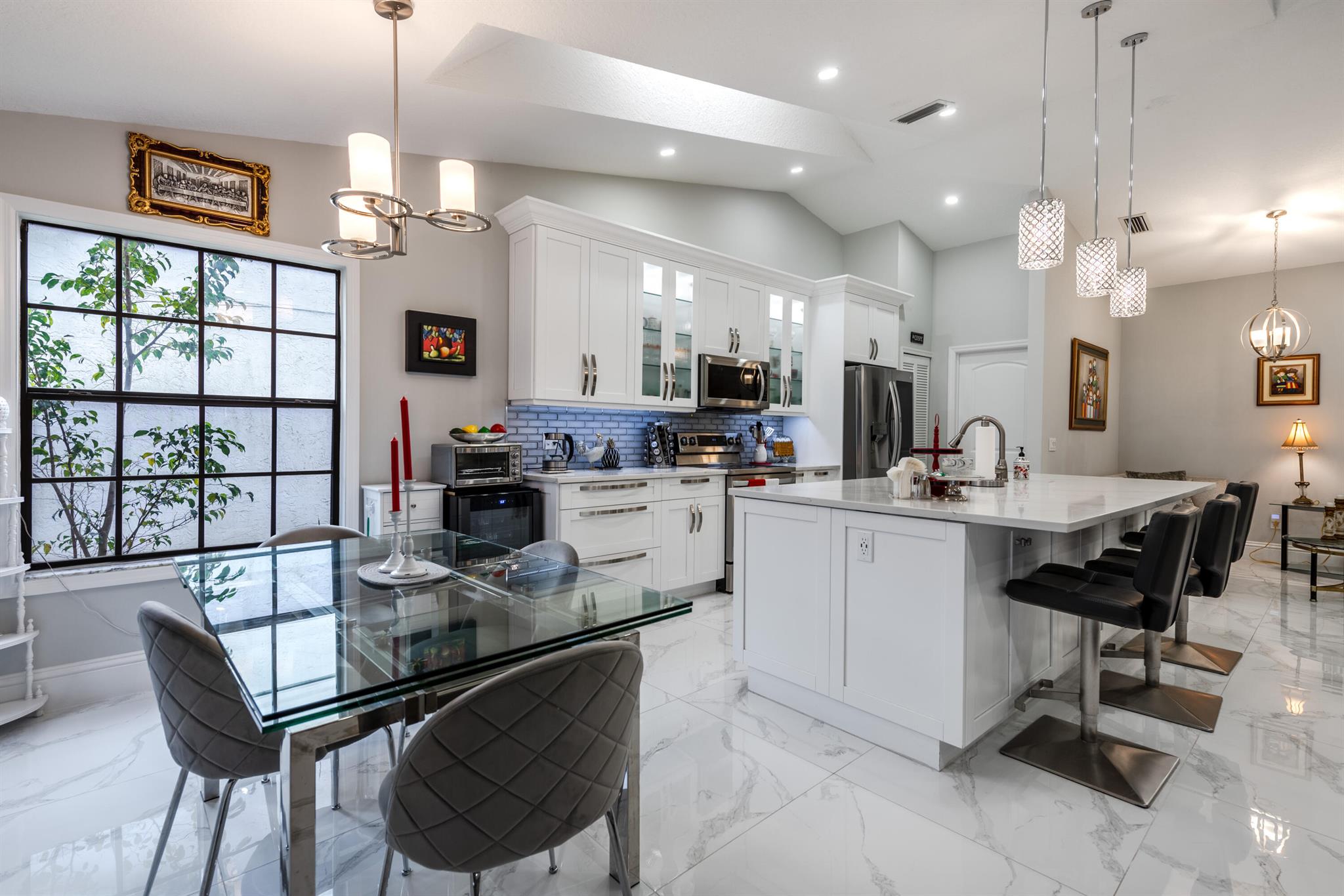 MEADOWLAND COVE 1 OF WELLINGTON - Residential