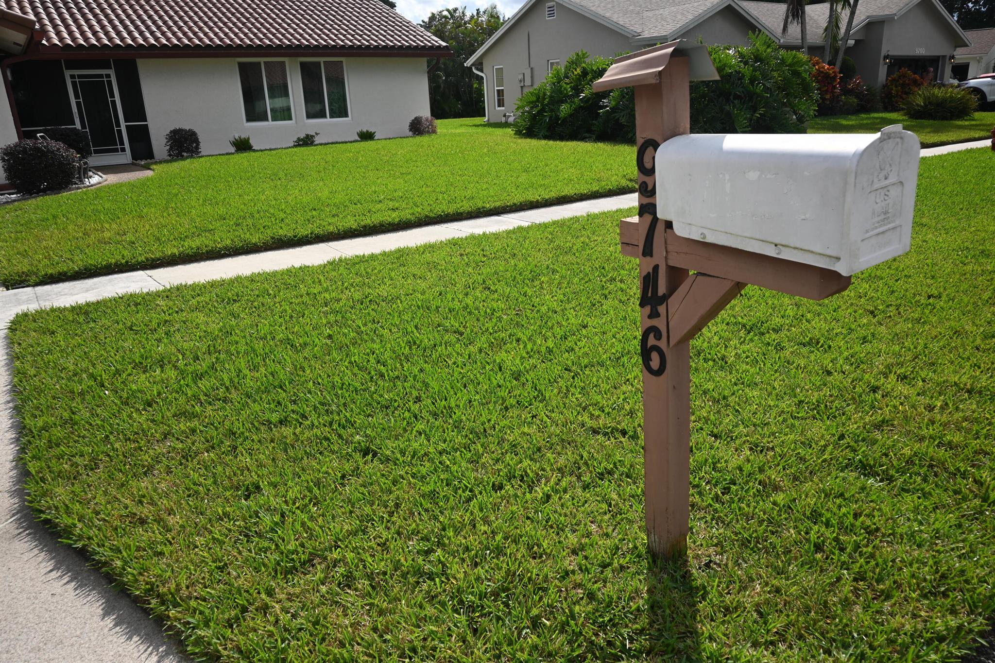 AMERICAN HOMES AT BOCA RA - Residential Lease