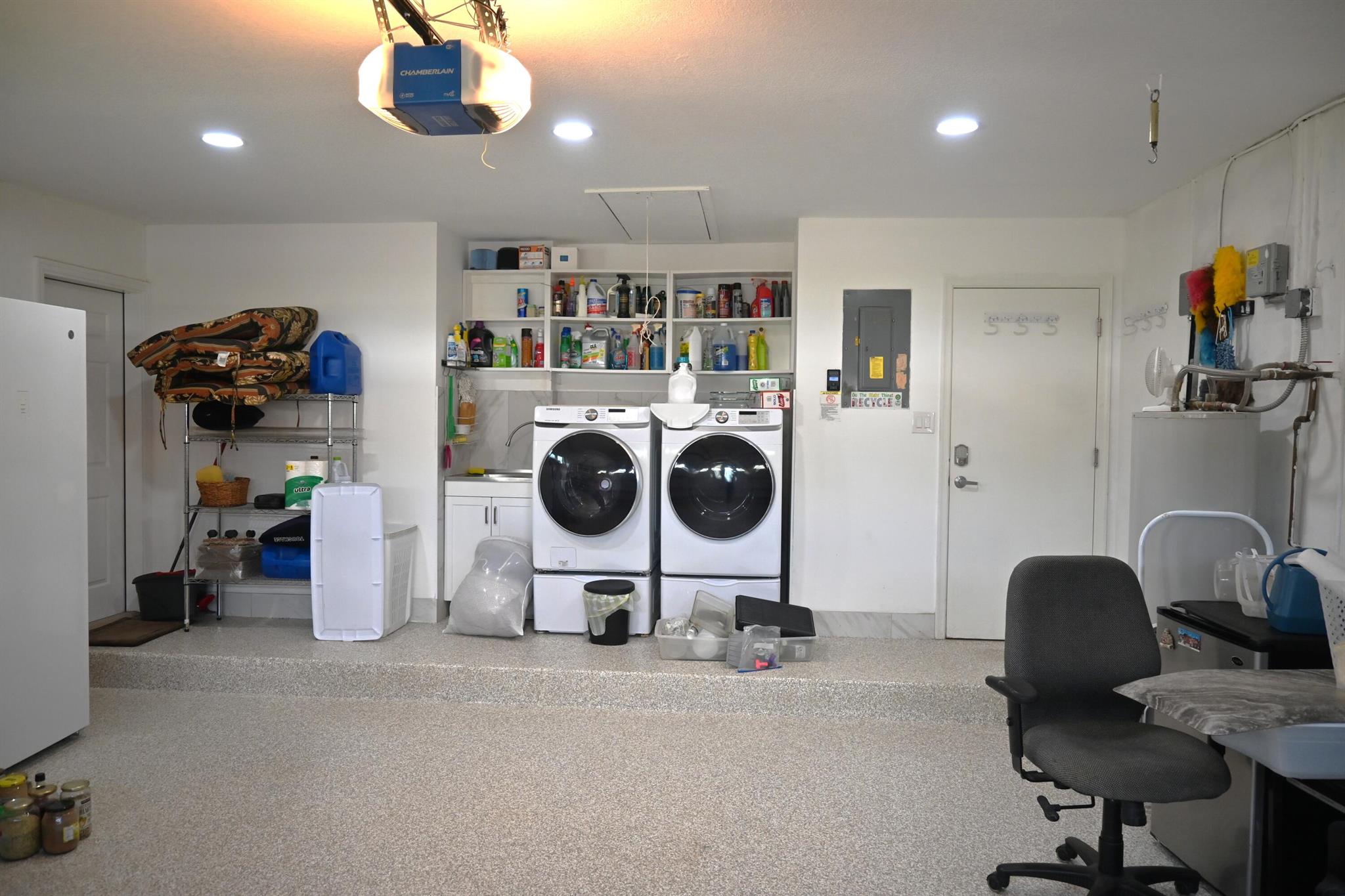 AMERICAN HOMES AT BOCA RA - Residential Lease