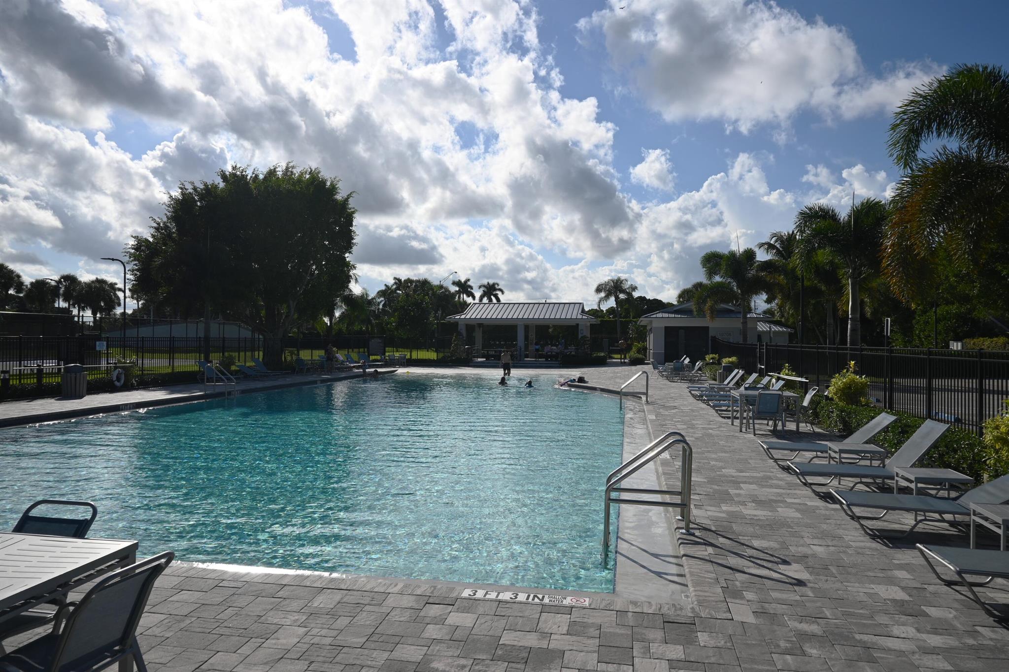 AMERICAN HOMES AT BOCA RA - Residential Lease