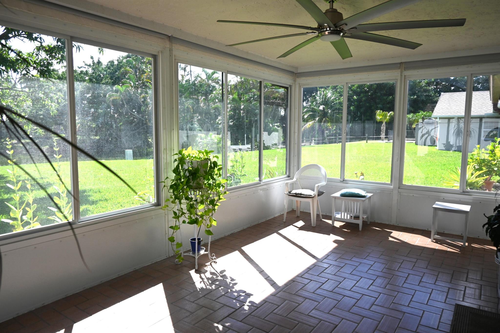 AMERICAN HOMES AT BOCA RA - Residential Lease