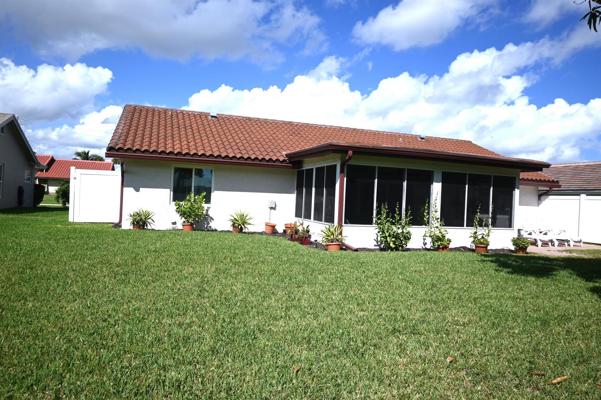 AMERICAN HOMES AT BOCA RA - Residential Lease