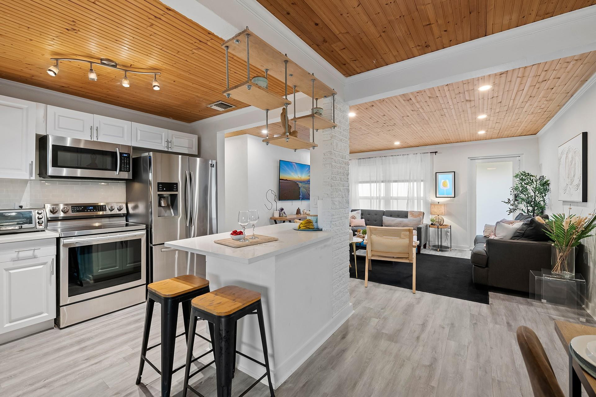 Riverside Park 7-24 B - Residential