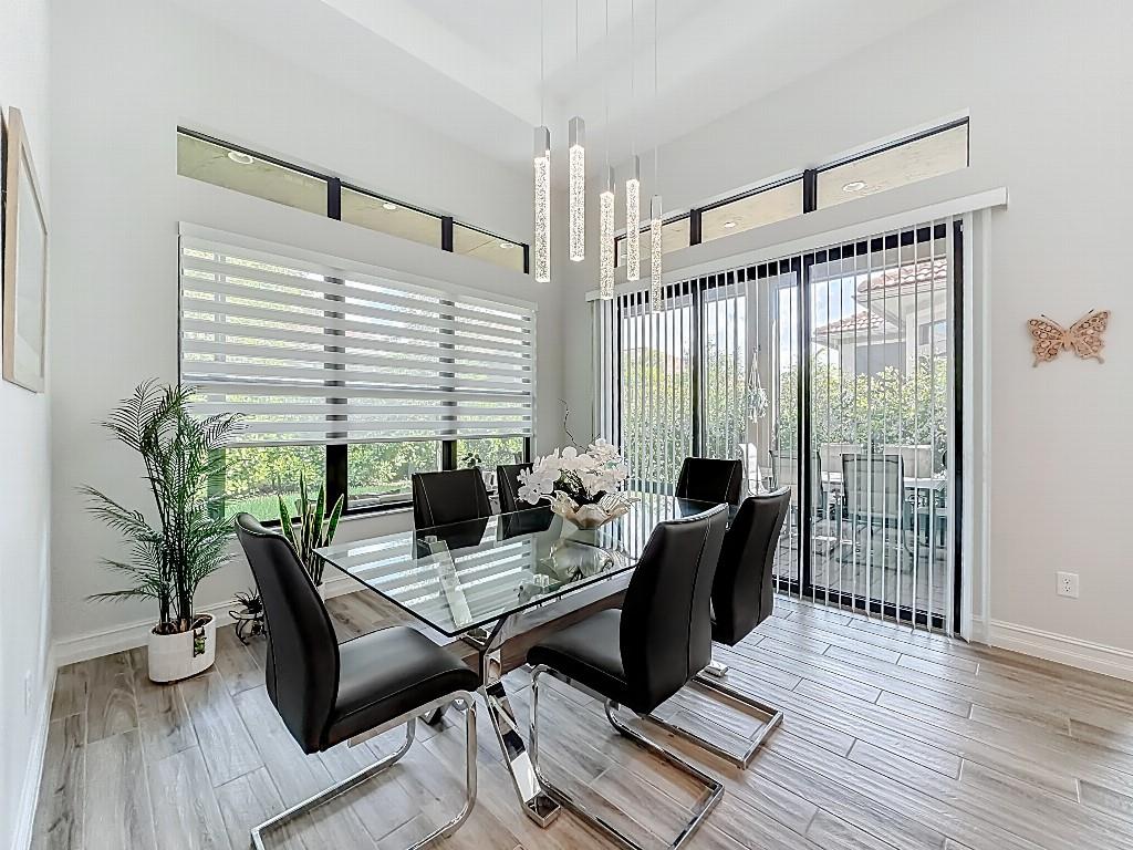 Parkland Royale 182-60 B - Residential