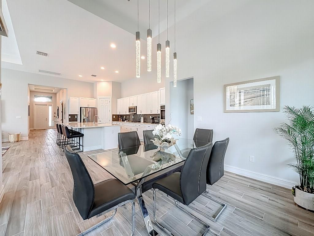 Parkland Royale 182-60 B - Residential