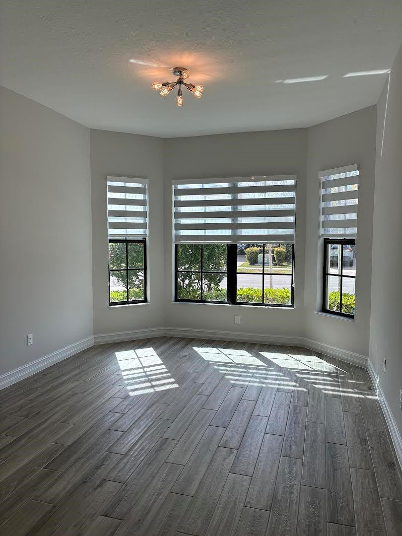 Parkland Royale 182-60 B - Residential