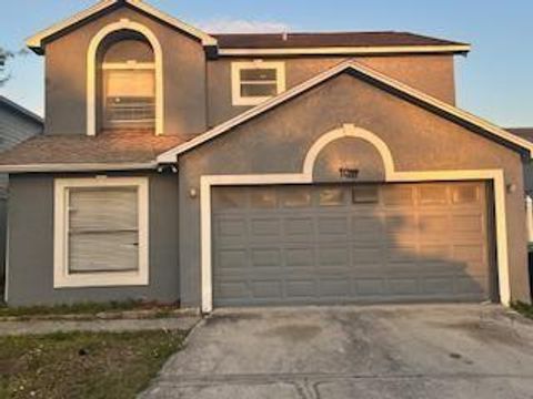 1033 clovercrest road Orlando FL 32811
