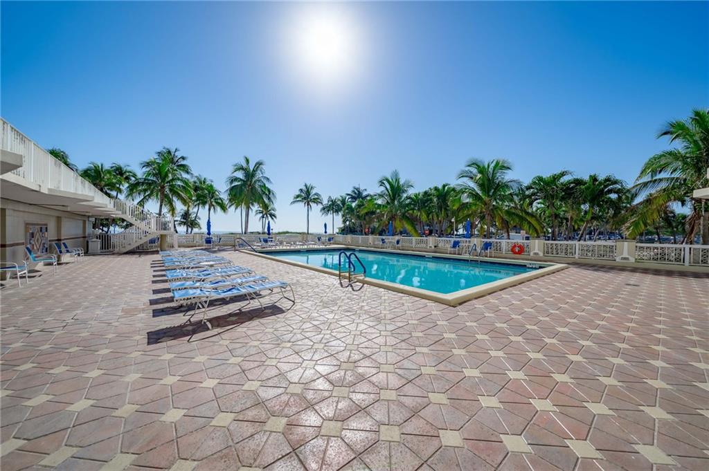 Sea Monarch - Residential