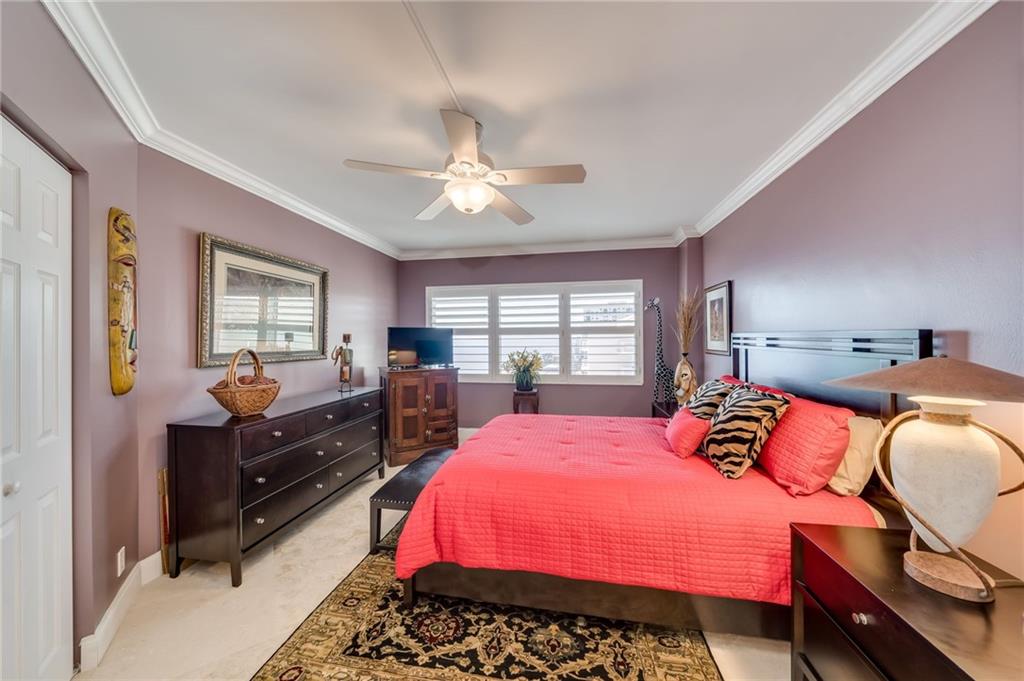 Sea Monarch - Residential