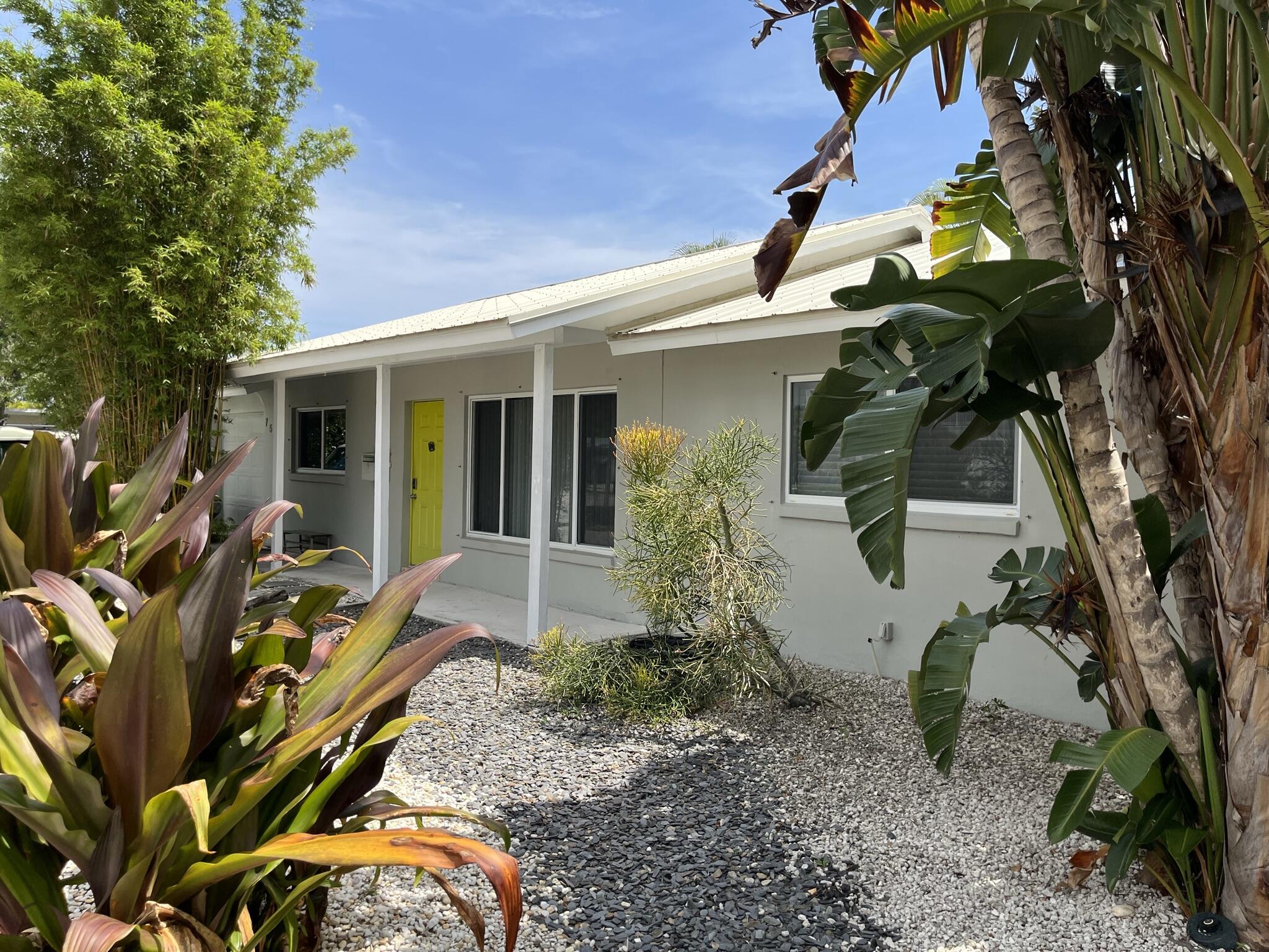 NORTH PALM BEACH VILLAGE OF 6 - Residential