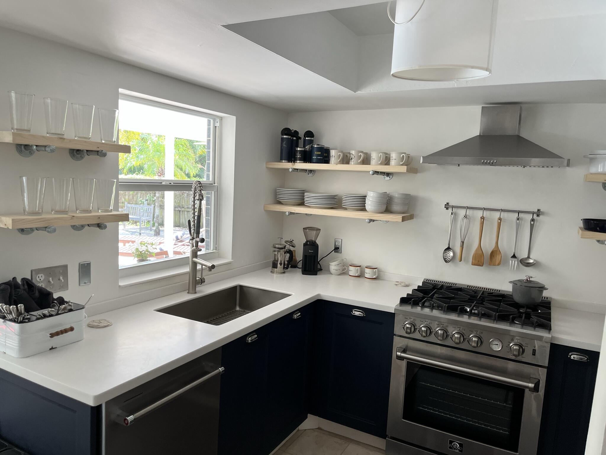 NORTH PALM BEACH VILLAGE OF 6 - Residential