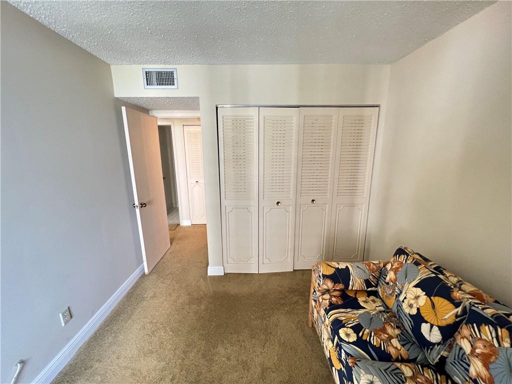 1440 Brickell Bay Drive 606