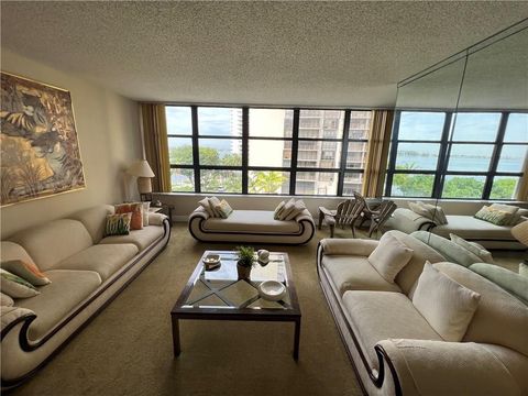 1440 Brickell Bay Drive 606 Miami FL 33131