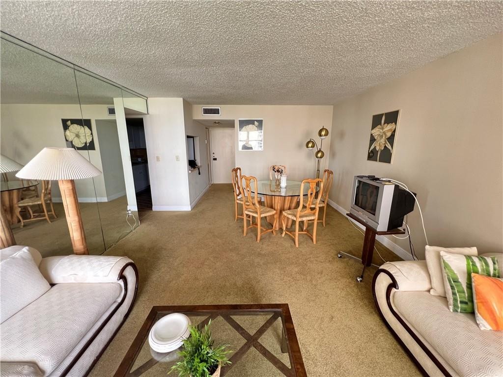 1440 Brickell Bay Drive 606