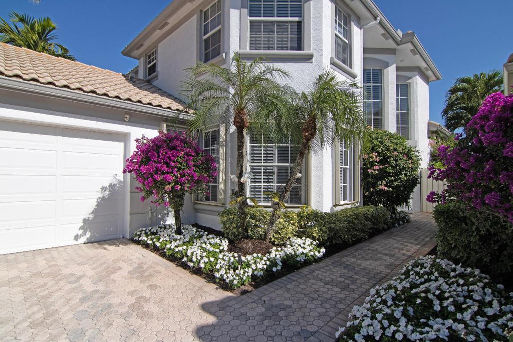 Photo of 2610 Players Court, Wellington, FL 33414 (MLS # R11155282)