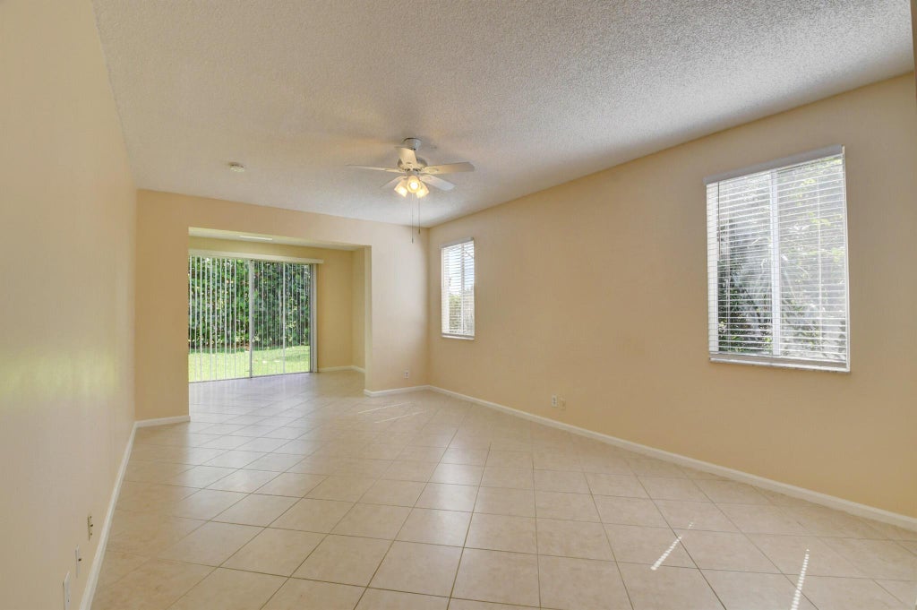 Photo of 6796 Via Regina, Boca Raton, FL 33433 (MLS # R11027141)