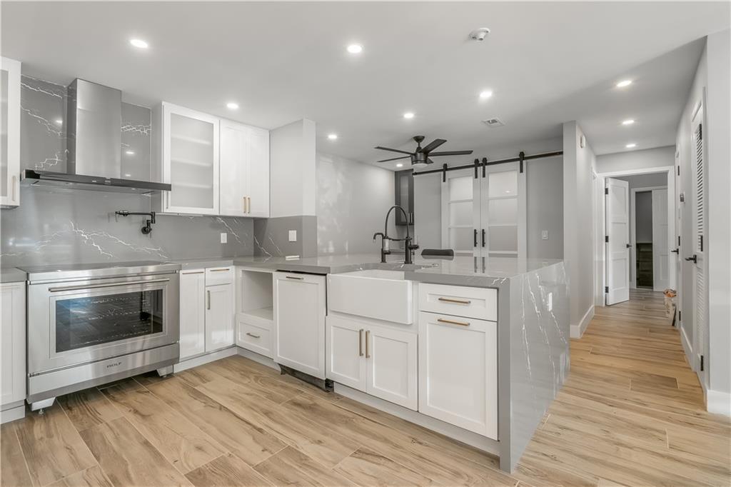 BAY COLONY CLUB - Residential