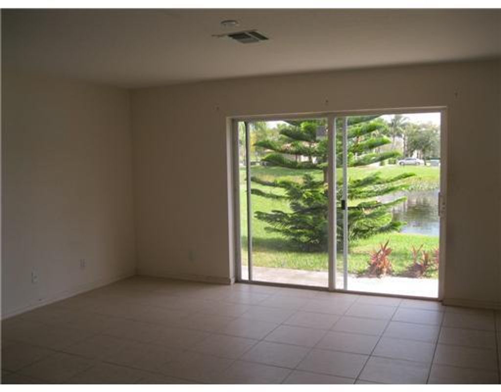 Photo of 16237 Sierra Palms Drive, Delray Beach, FL 33484 (MLS # B26020683)