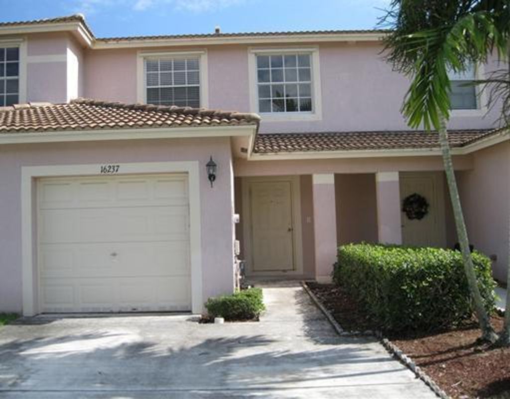 Photo of 16237 Sierra Palms Drive, Delray Beach, FL 33484 (MLS # B26020683)