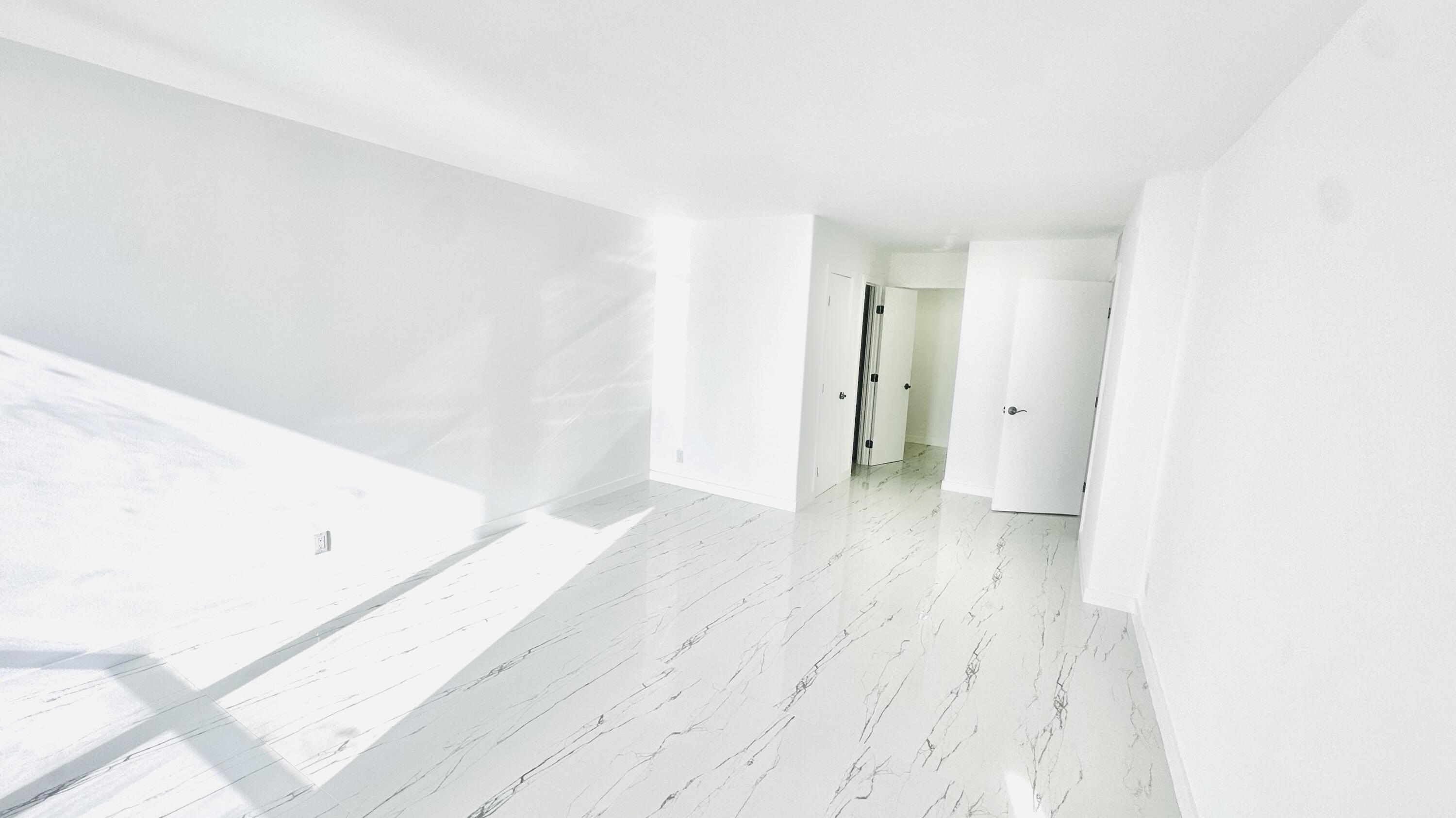 ALLINGTON TOWERS CONDO - Residential Lease