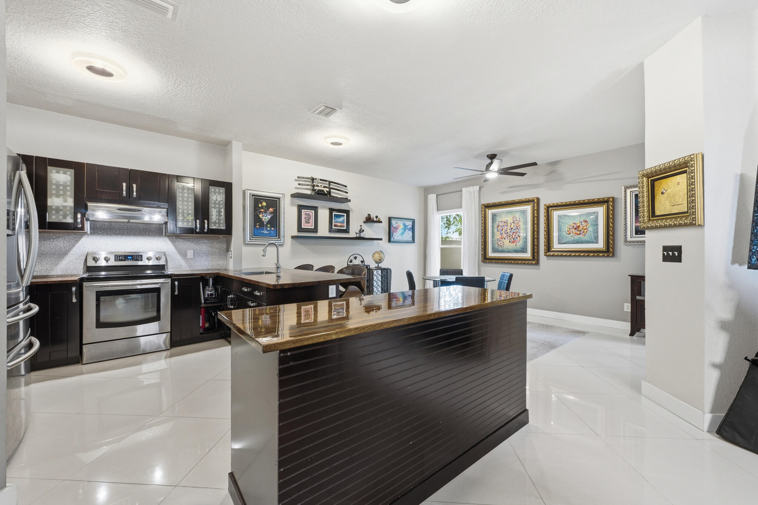 5673 NW 117th Avenue, Coral Springs FL 33076