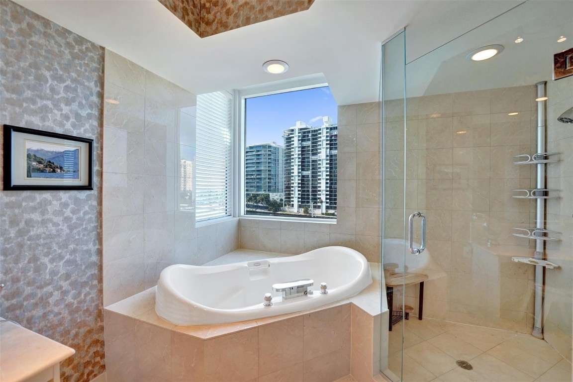 LE CLUB - Residential