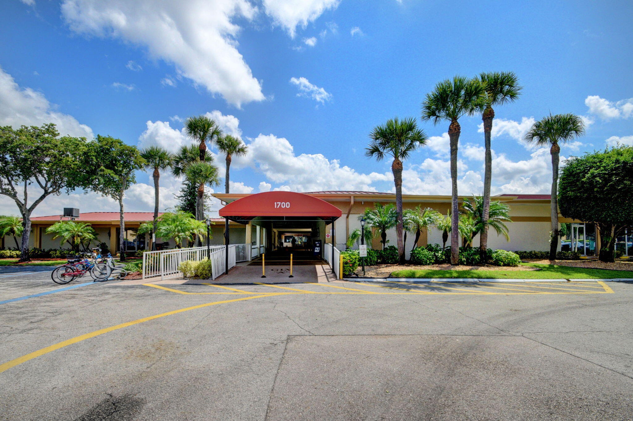 GOLDEN LAKES VILLAGE CONDO A - Residential