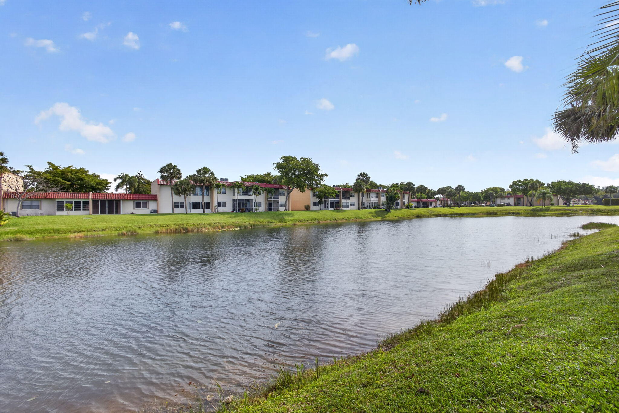 GOLDEN LAKES VILLAGE CONDO A - Residential