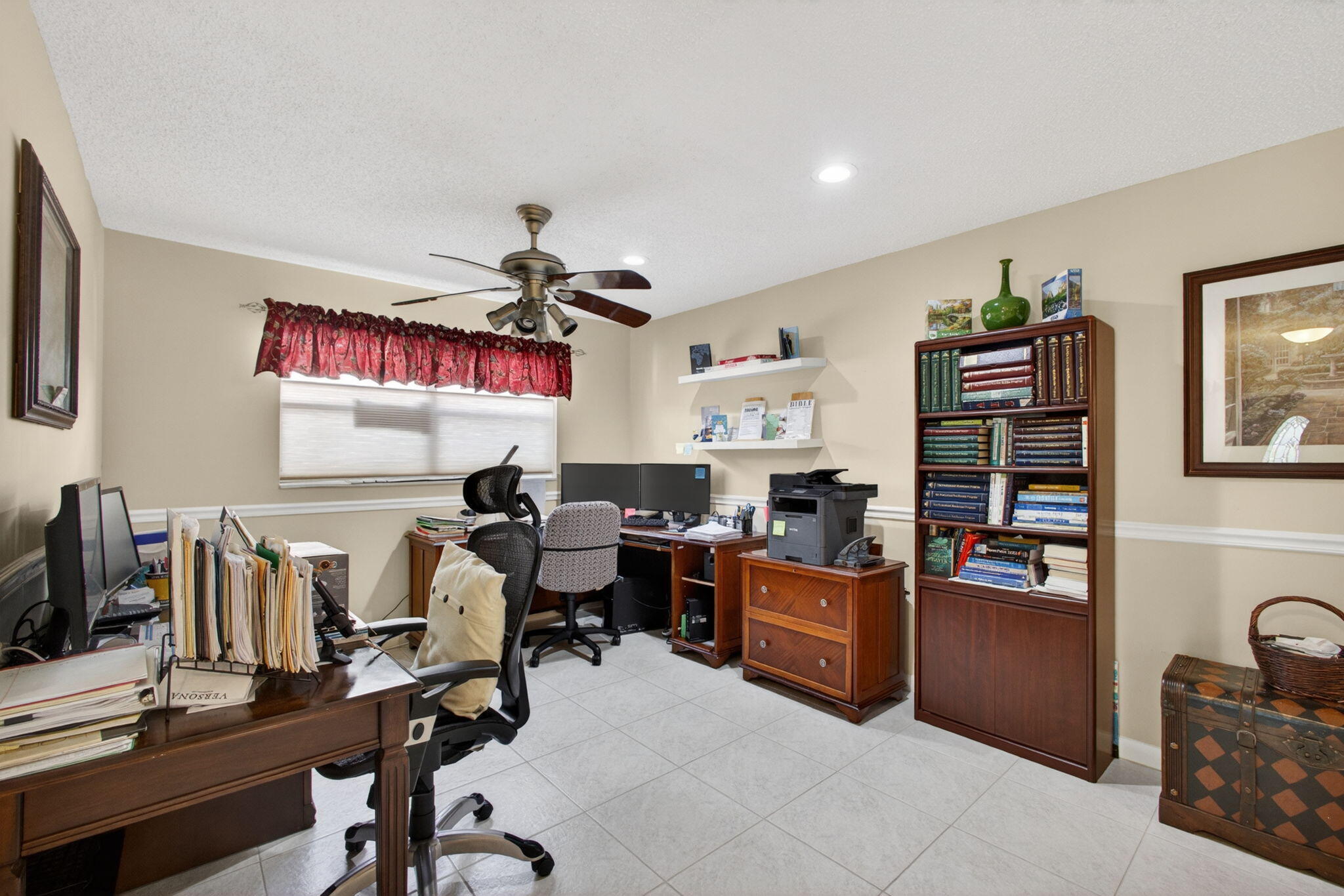GOLDEN LAKES VILLAGE CONDO A - Residential