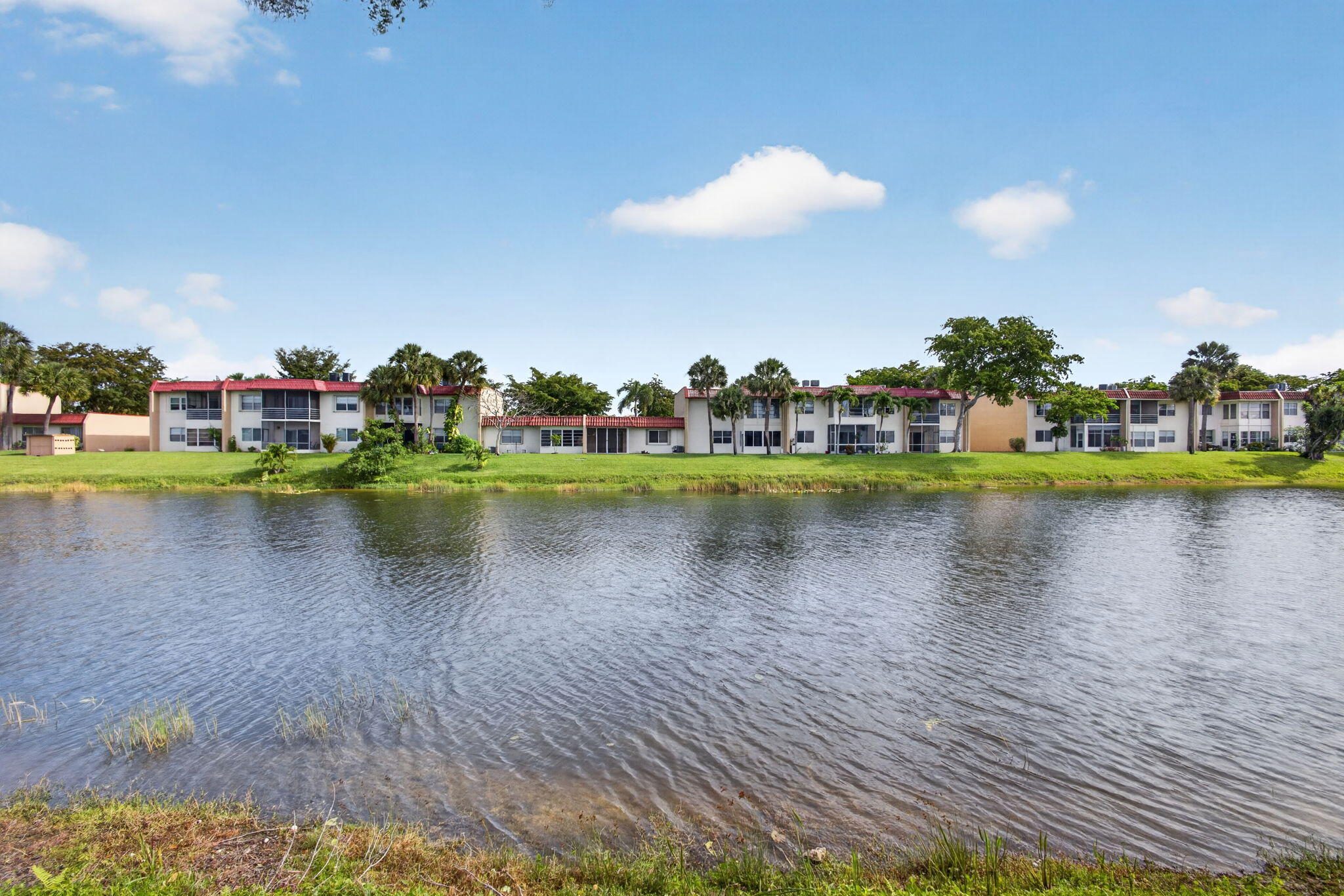 GOLDEN LAKES VILLAGE CONDO A - Residential