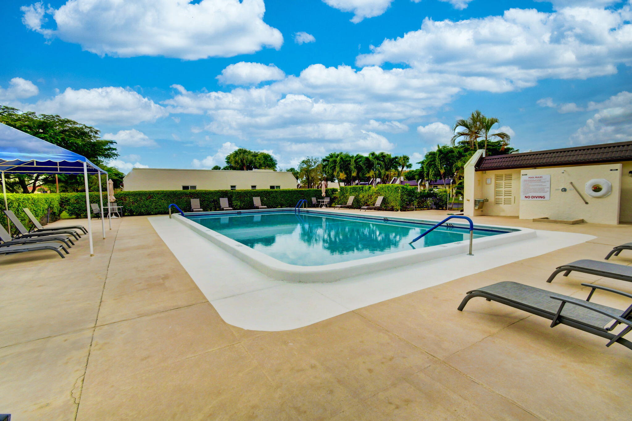 GOLDEN LAKES VILLAGE CONDO A - Residential