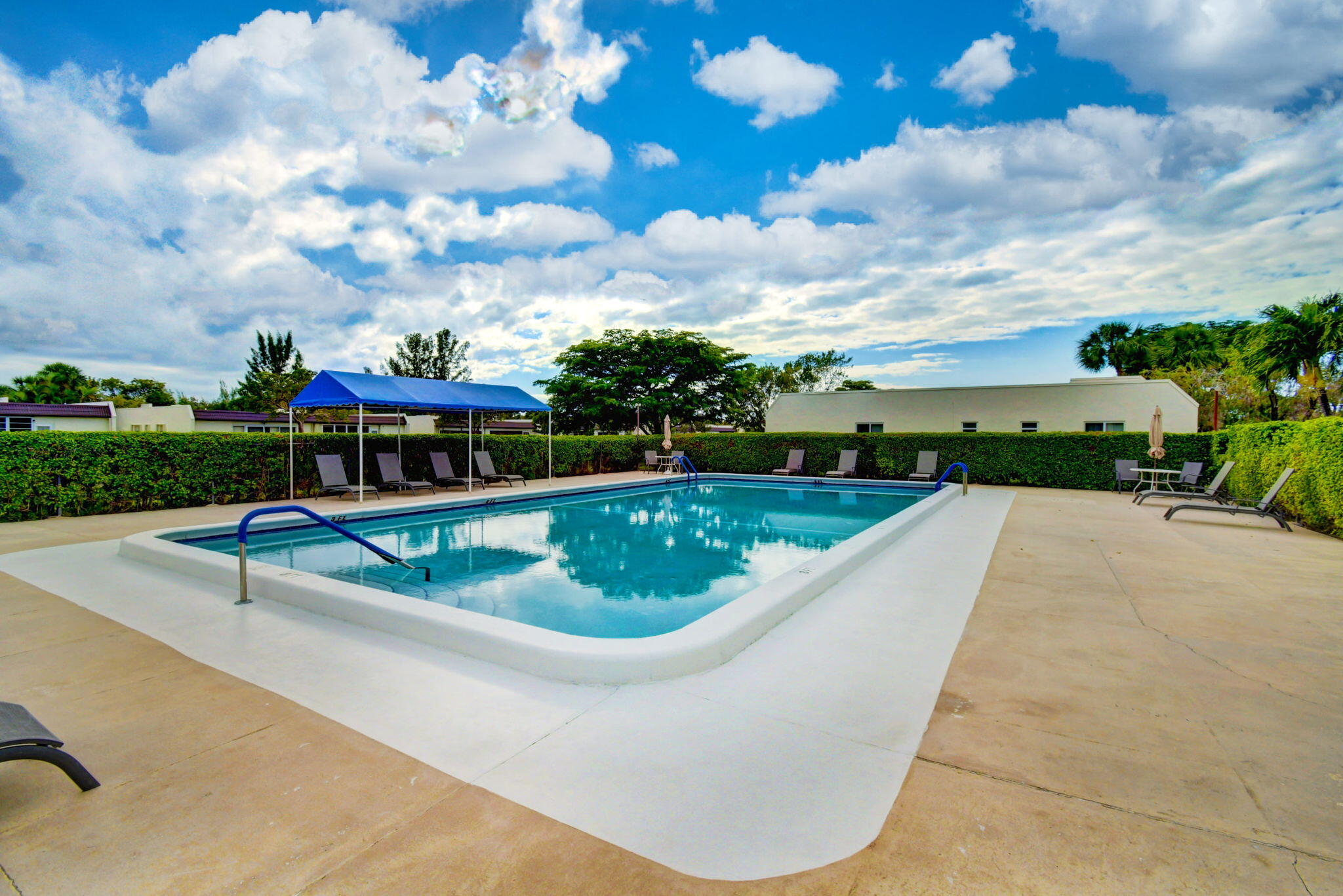 GOLDEN LAKES VILLAGE CONDO A - Residential