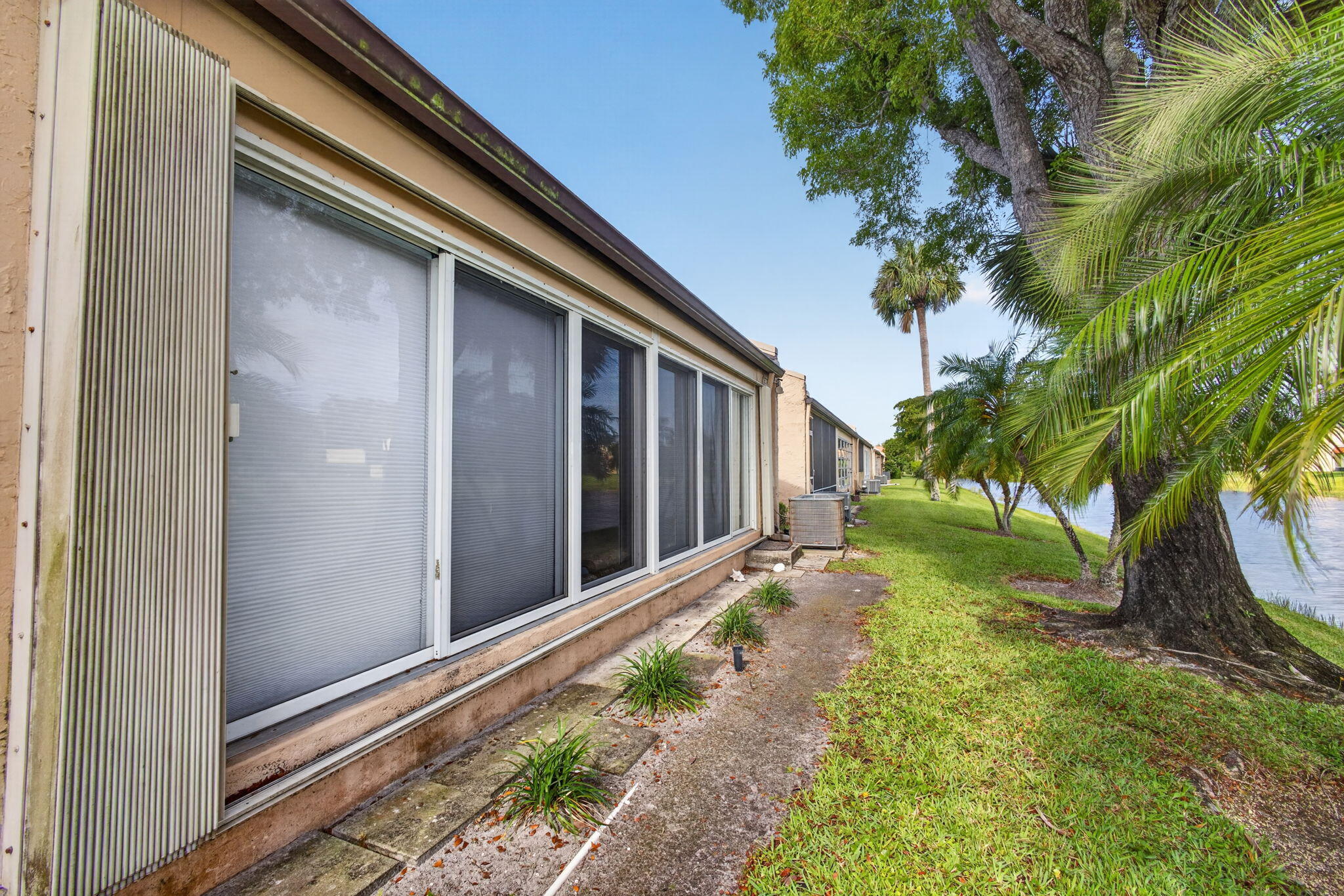 GOLDEN LAKES VILLAGE CONDO A - Residential