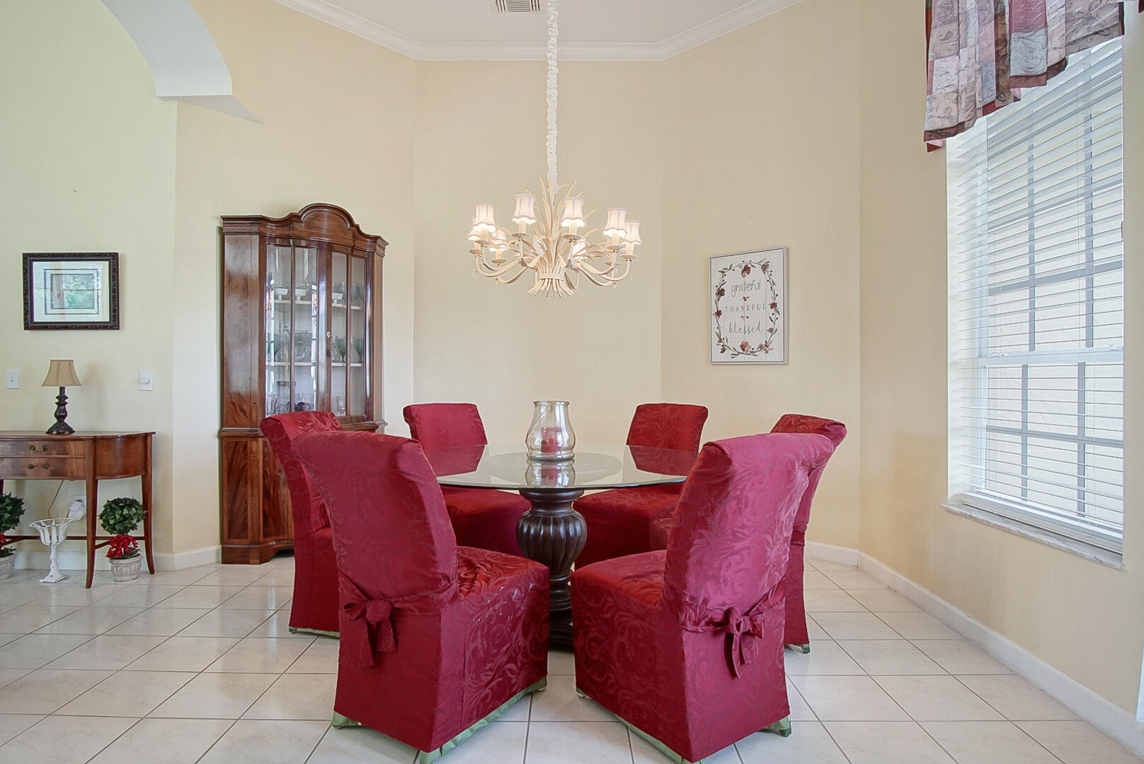 MONTE CARLO COUNTRY CLUB UNIT 2 - Residential