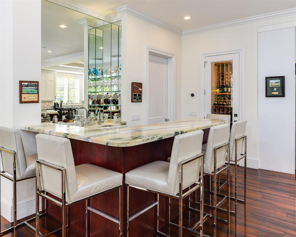 EAST SHORE - Residential