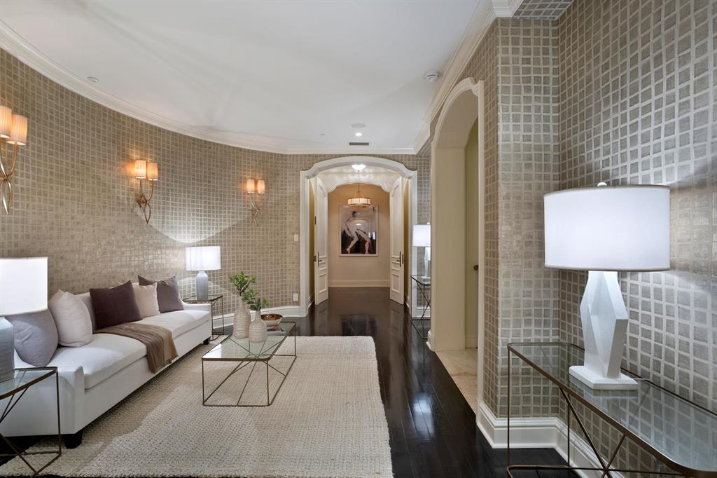 THE SANCTUARY - Residential