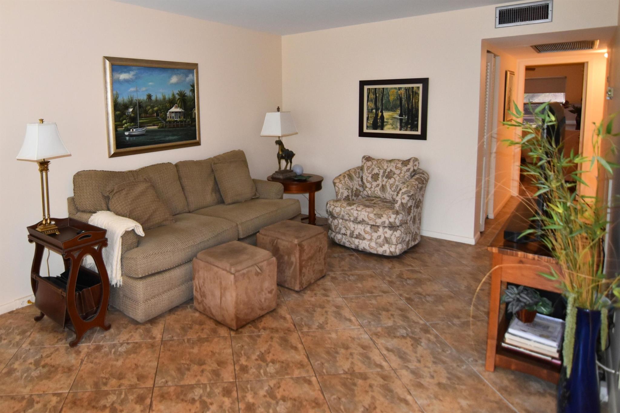 HYTHE AT CENTURY VILLAGE - Residential