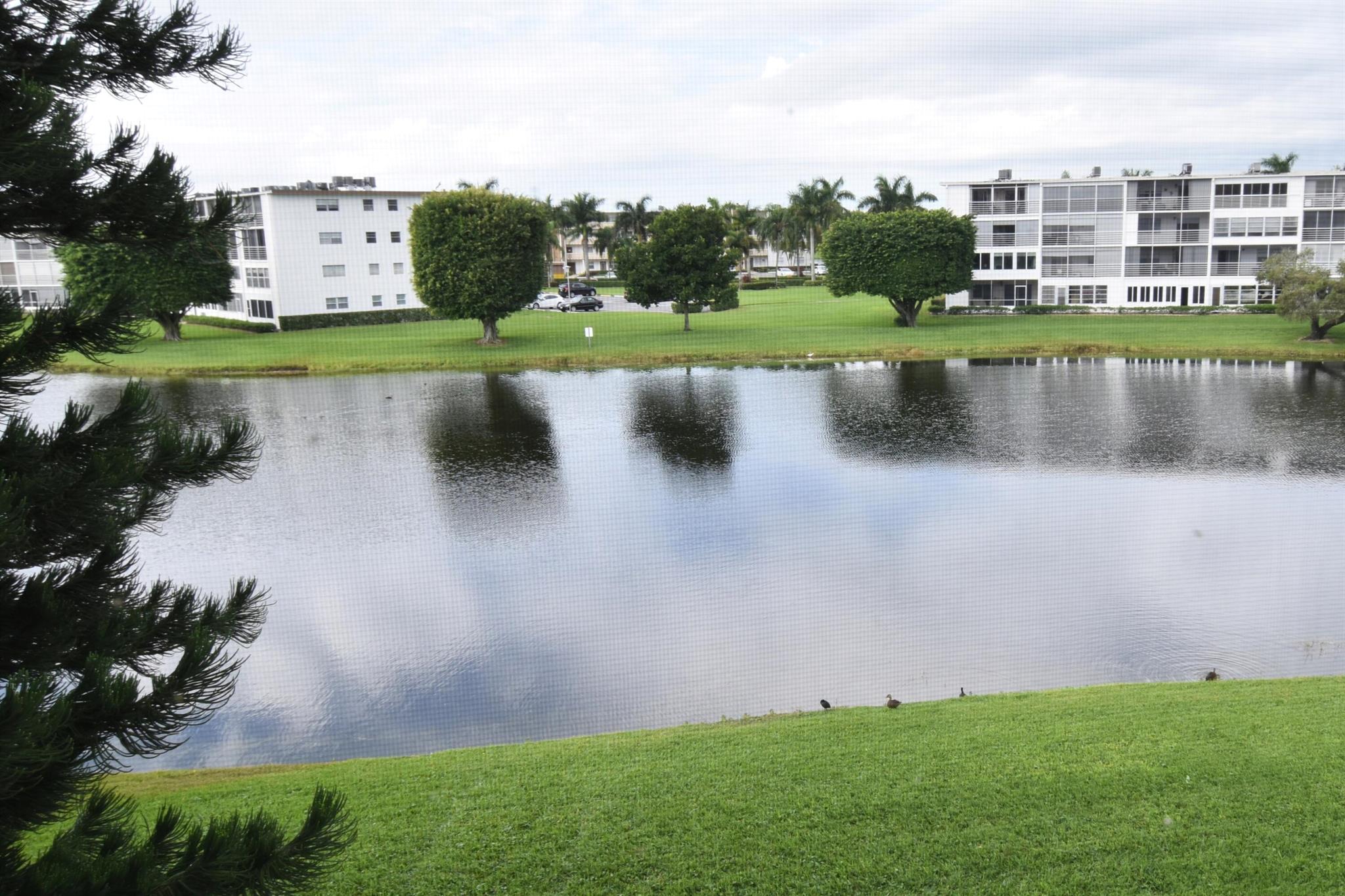 HYTHE AT CENTURY VILLAGE - Residential