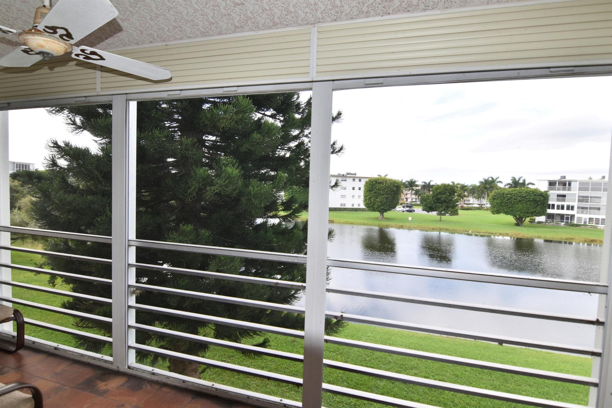 HYTHE AT CENTURY VILLAGE - Residential