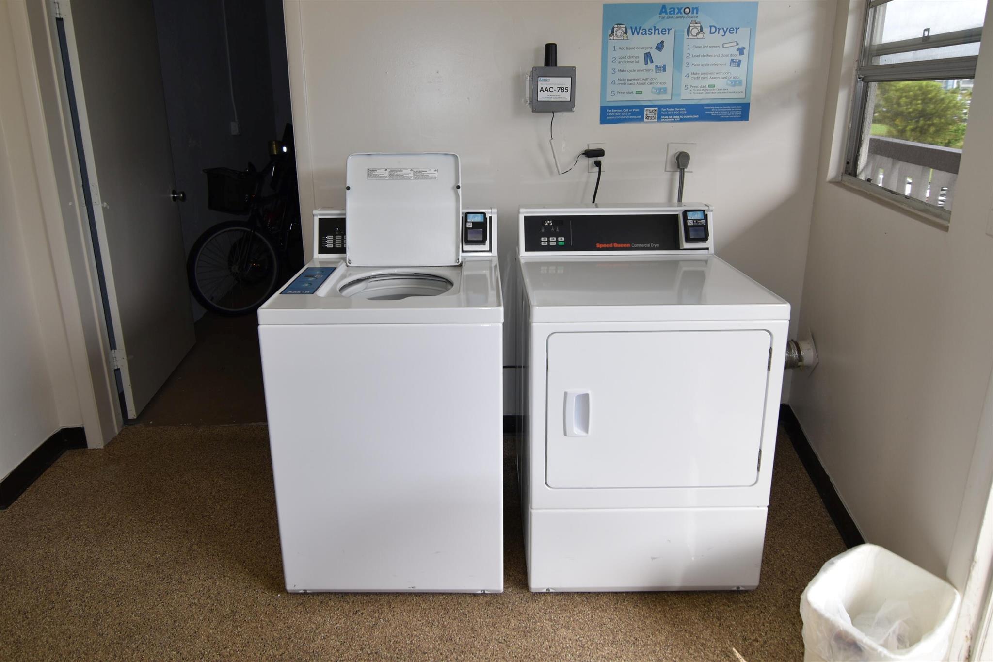 HYTHE AT CENTURY VILLAGE - Residential