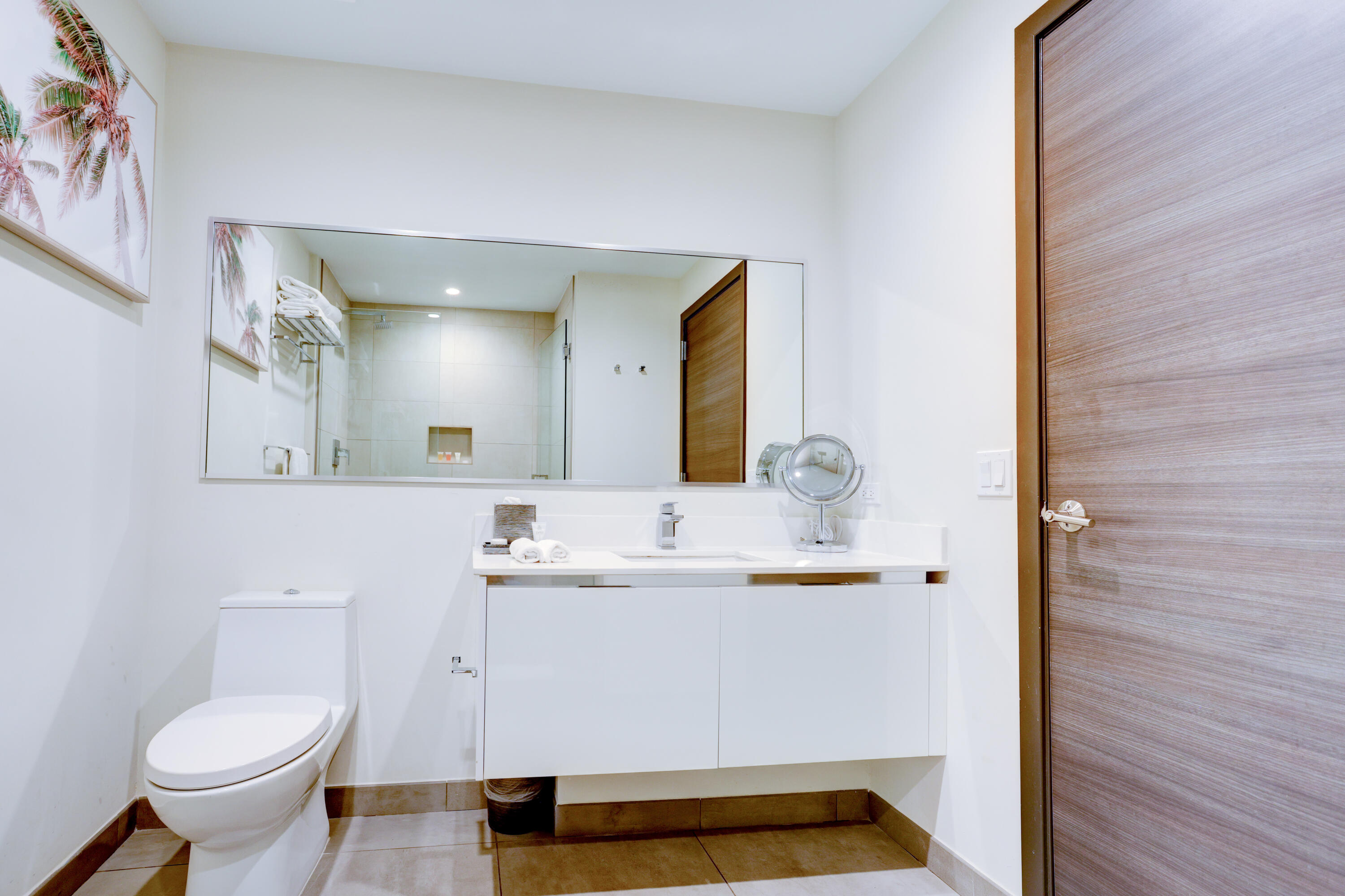 COSTA HOLLYWOOD CONDO - Residential