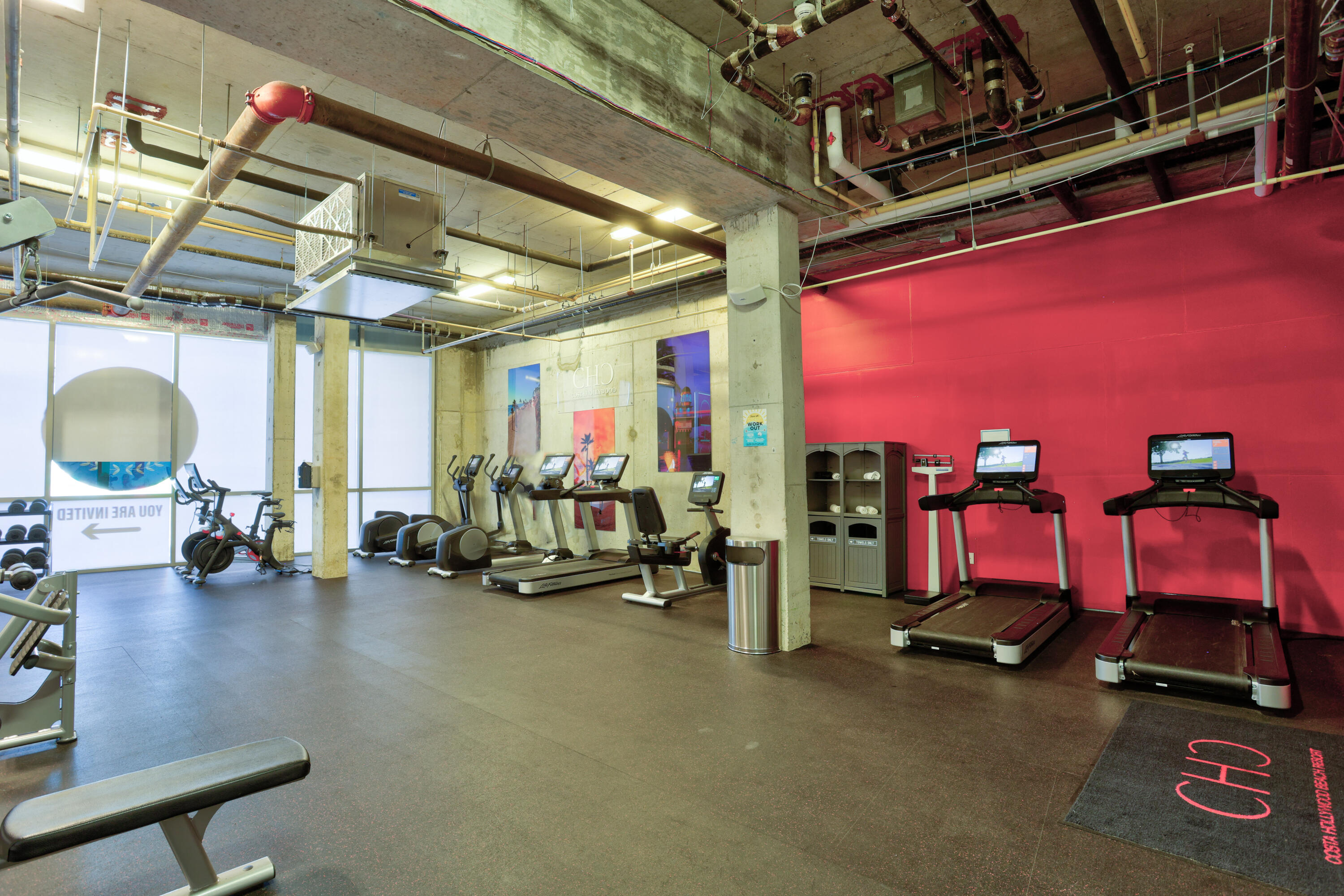 COSTA HOLLYWOOD CONDO - Residential