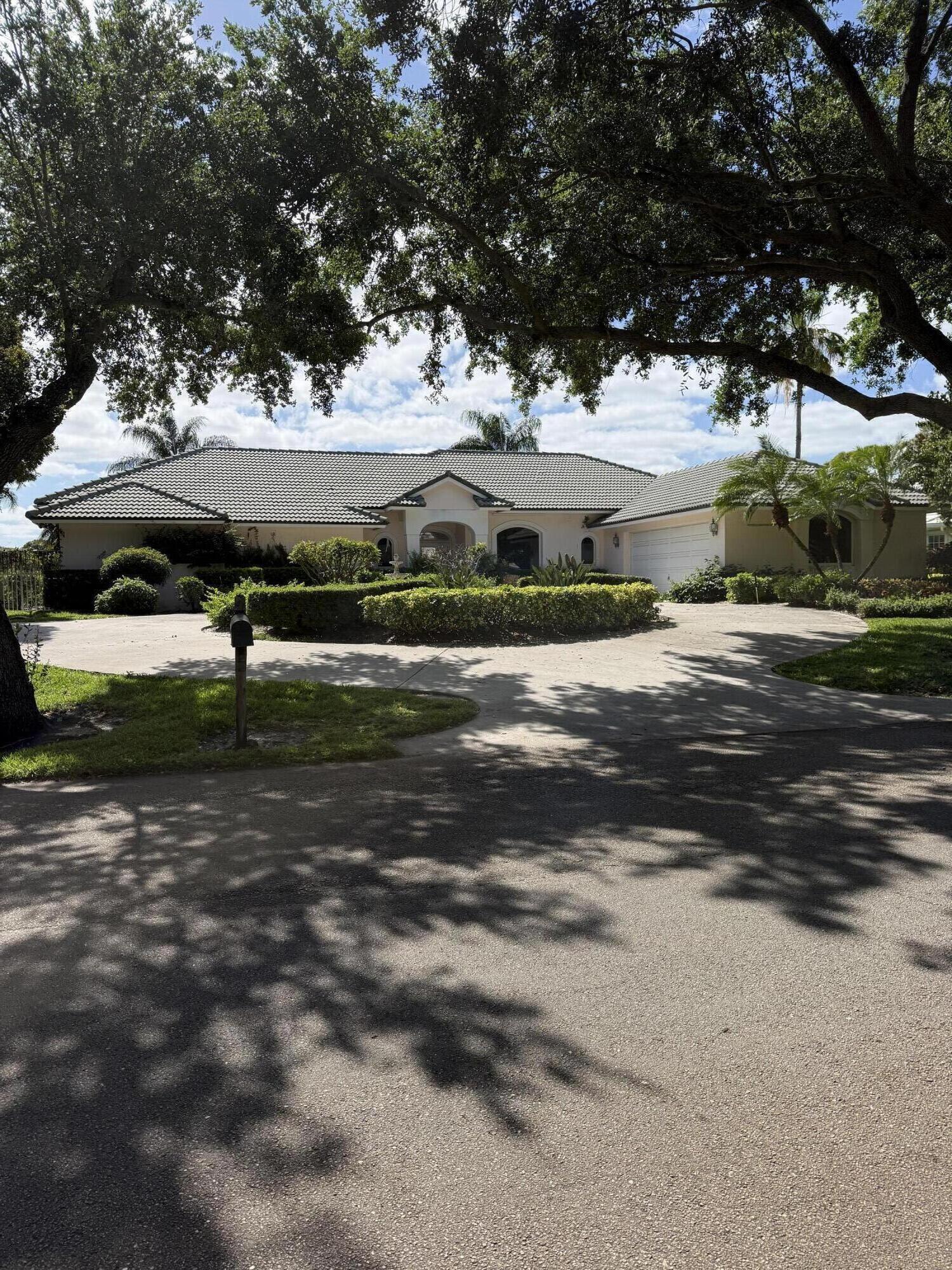 18096 SE Heritage Drive